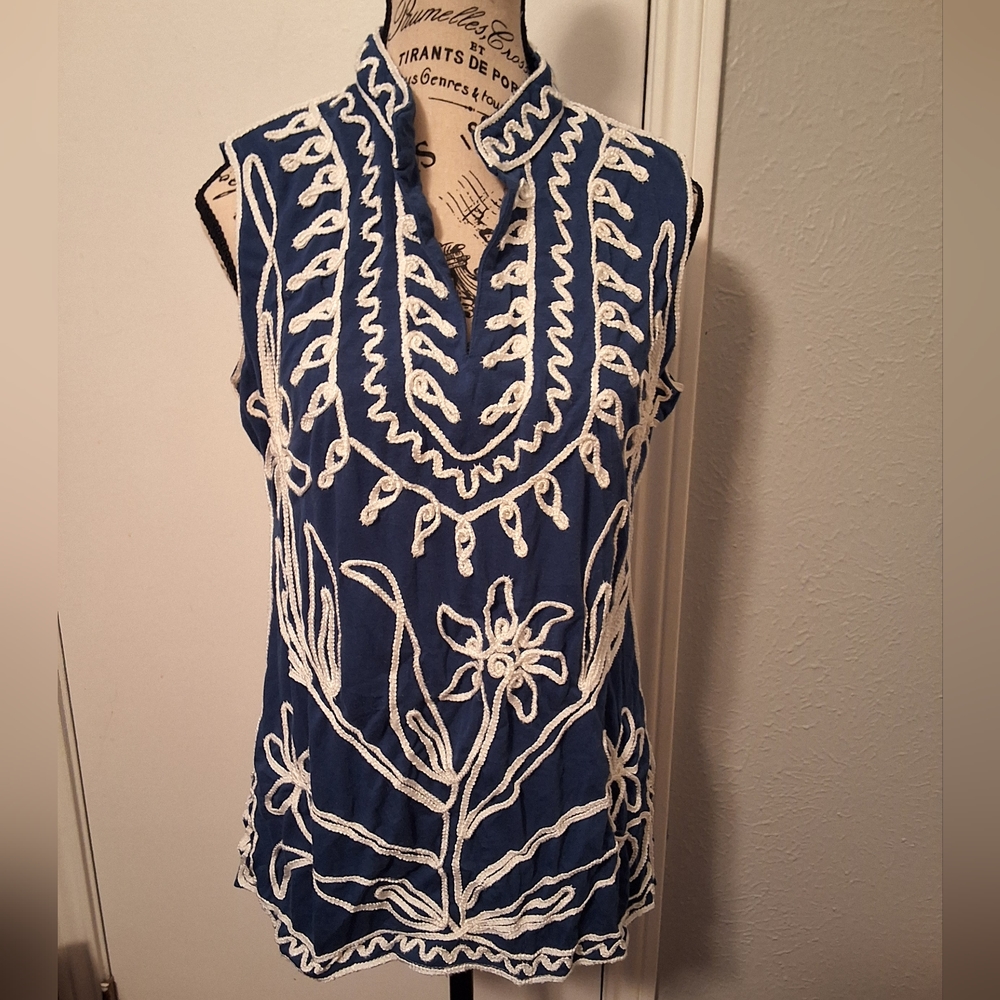Women's Embroidered Top